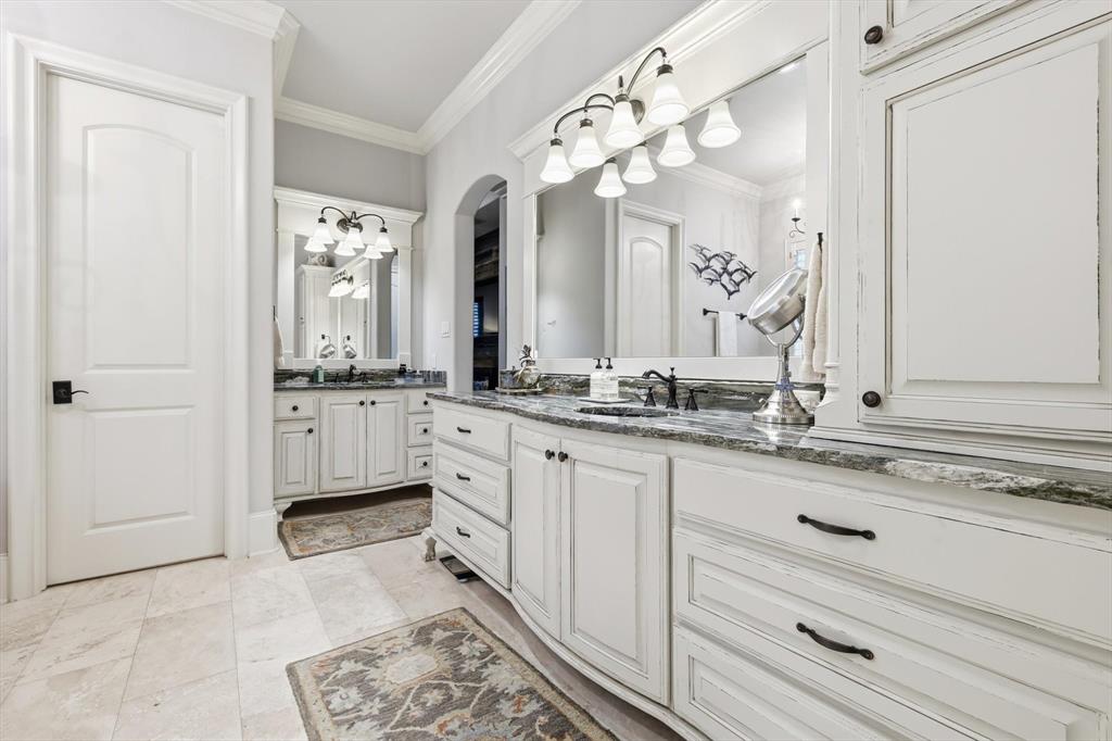 River Oaks Estates - Residential