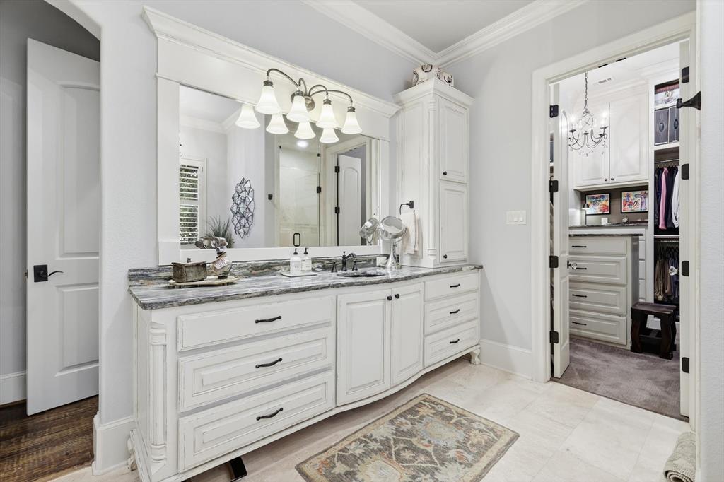 River Oaks Estates - Residential