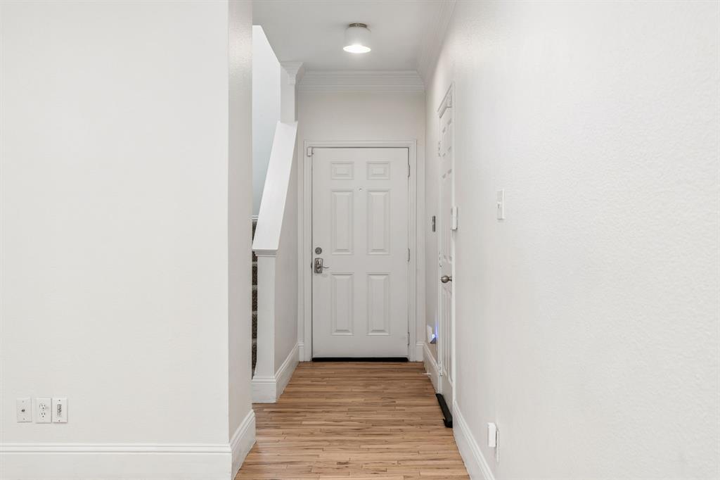 2117 Parkview
