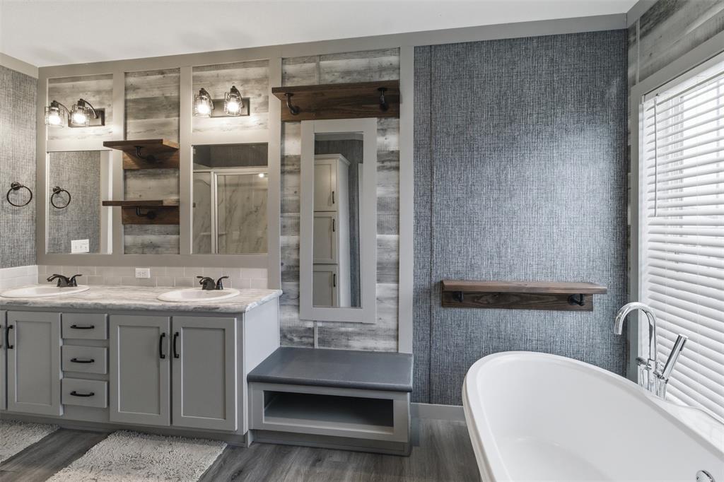 Lincoln Estates - Residential