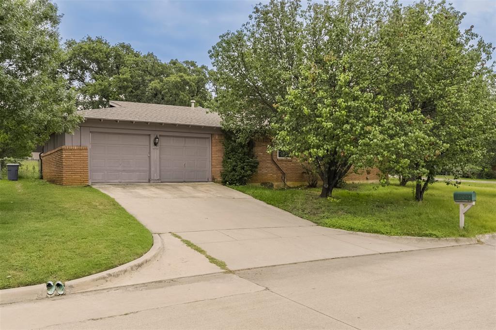 1200 Desiree Lane