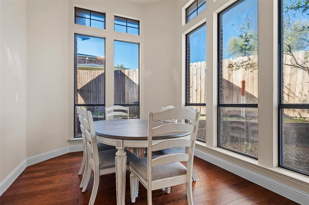 Photo of 4900 Ridglea Hills Court, Fort Worth, TX 76116 (MLS # 21252848)