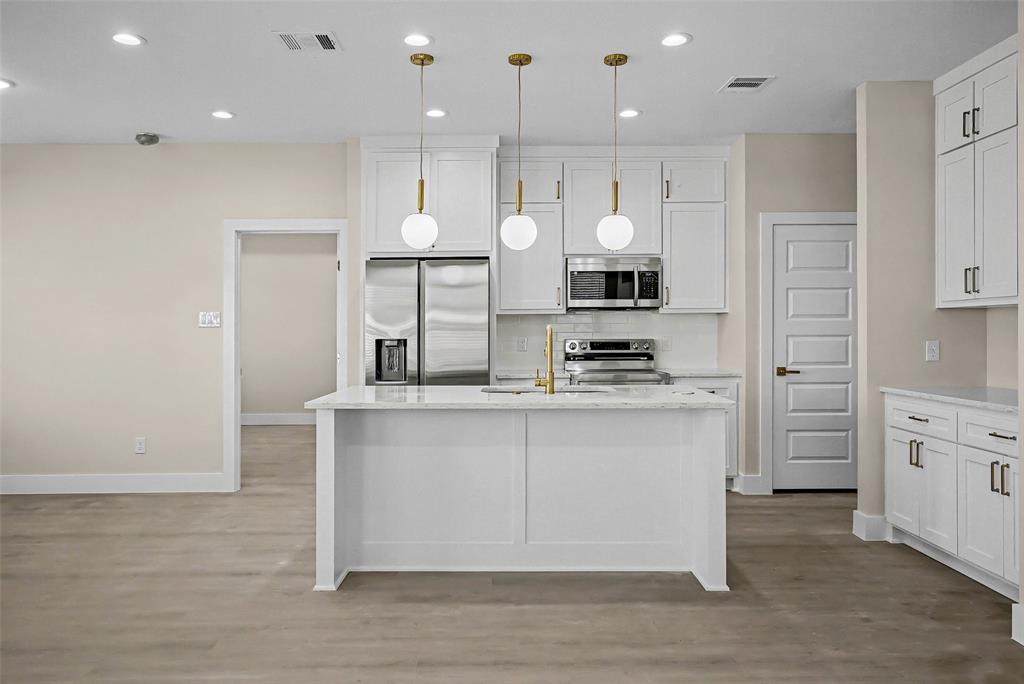 Comanche Cove - Residential