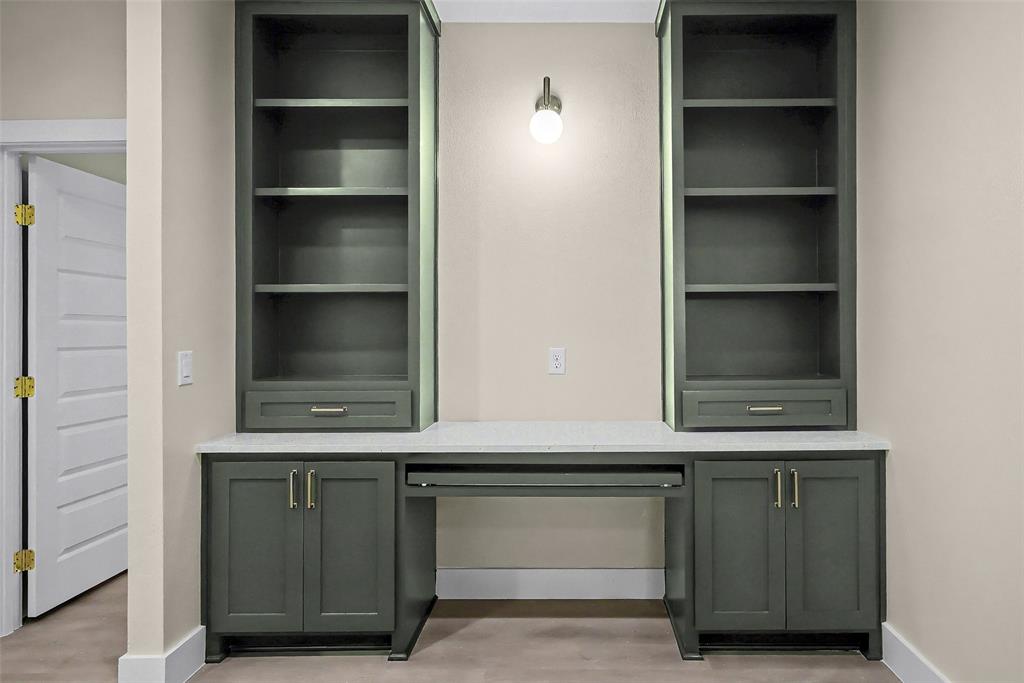 Comanche Cove - Residential