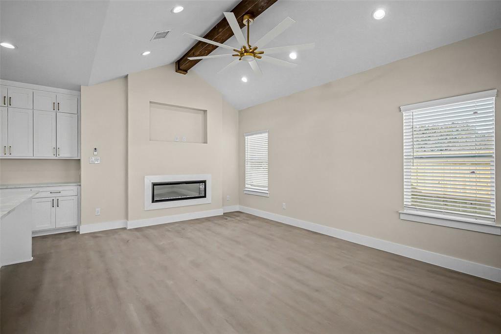 Comanche Cove - Residential