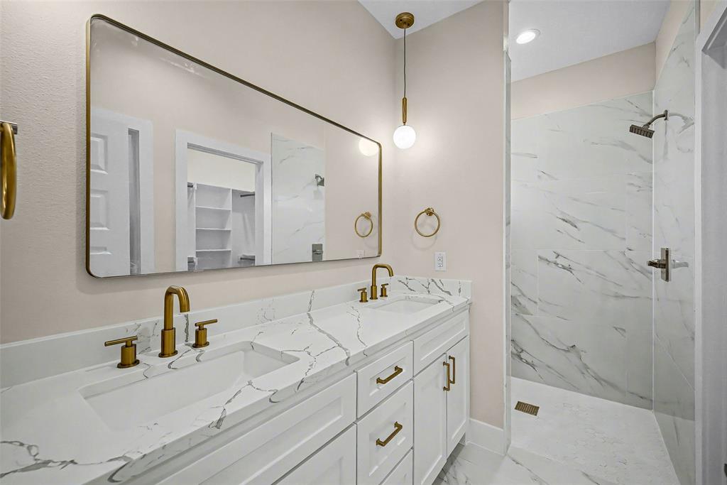 Comanche Cove - Residential