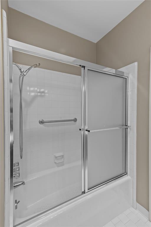 Riverside Twnhms - Residential