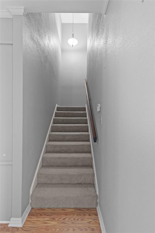 Riverside Twnhms - Residential