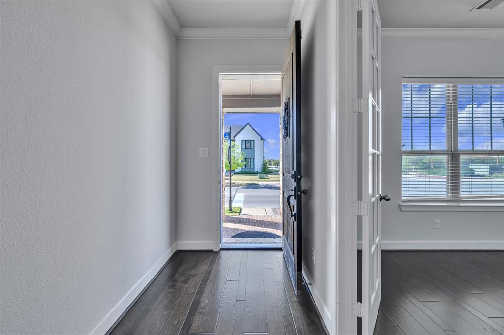 1401 Birds Fort Trail