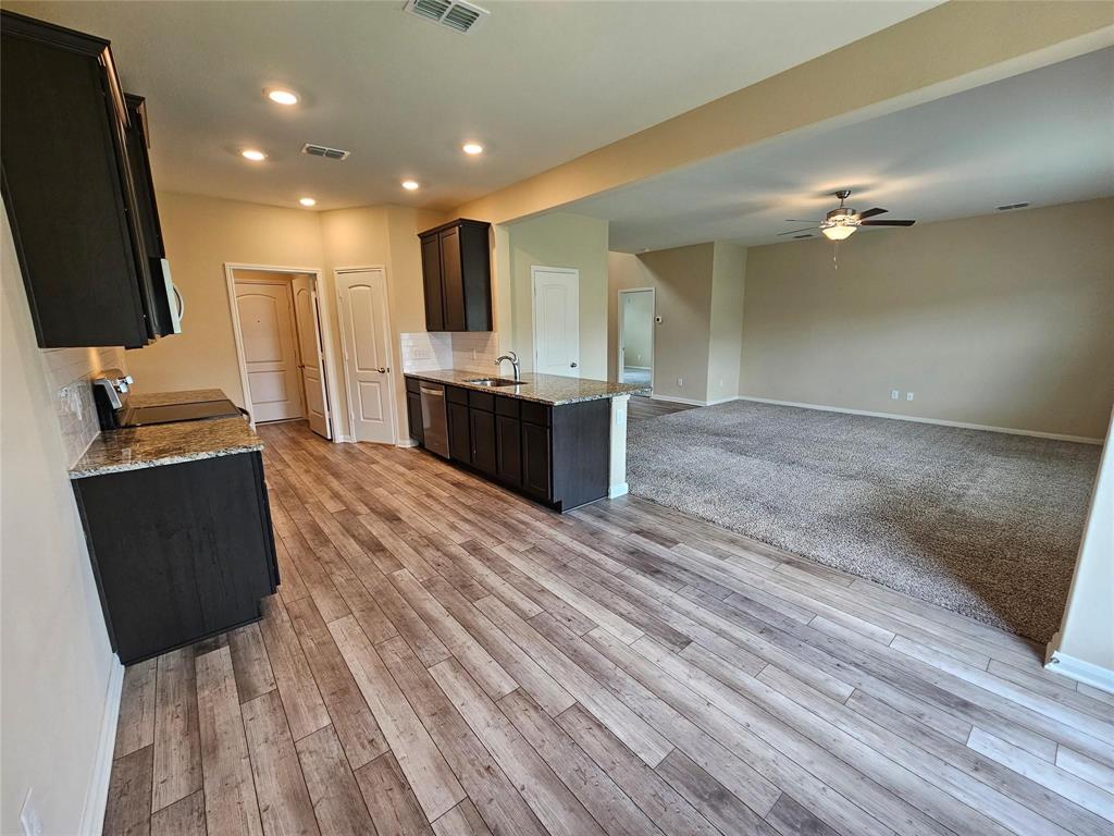 Northpointe Crossing Ph 4 West & Ph 4 East - Residential Lease