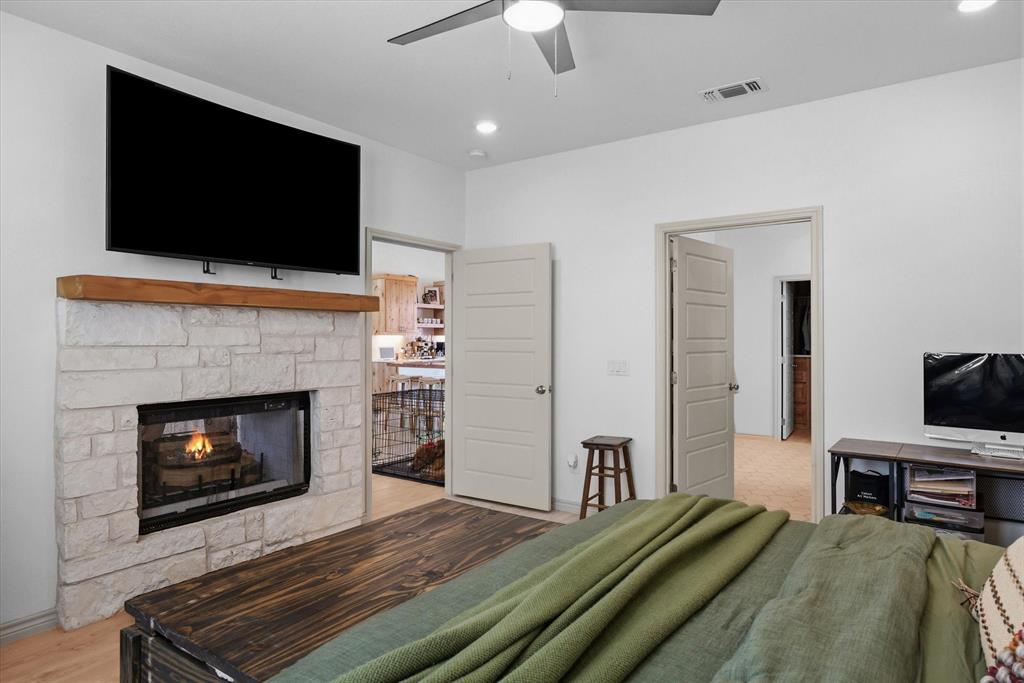 a gray - Residential