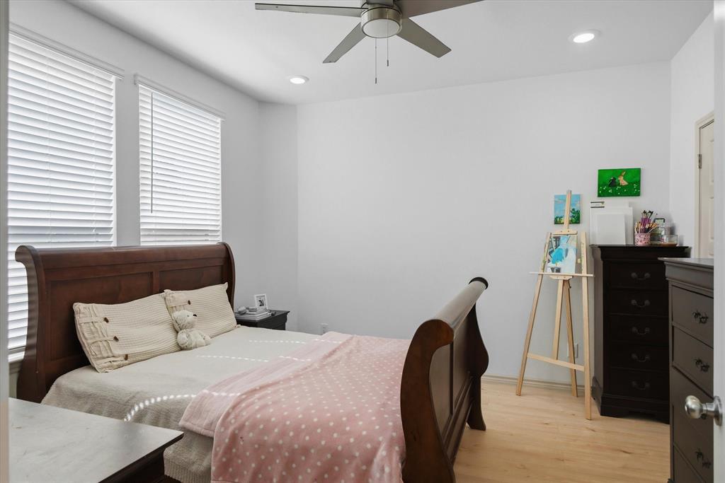 a gray - Residential