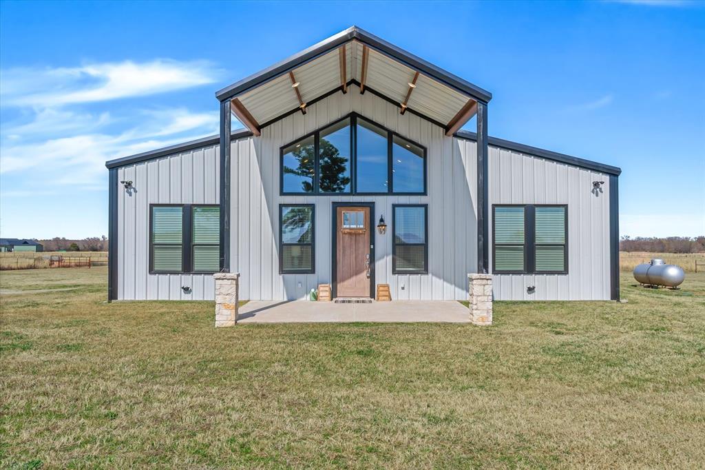 a gray - Residential