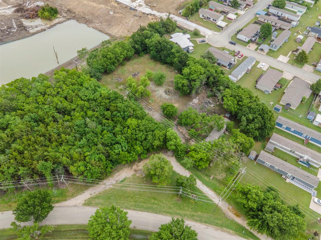 393 Knollwood Road