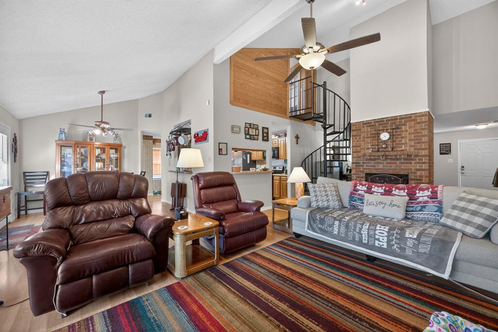 2411 Amber Hill Lane