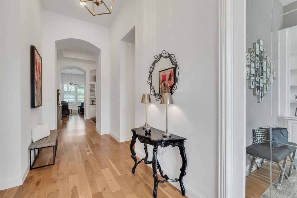 8516 Autumn Lake Trail