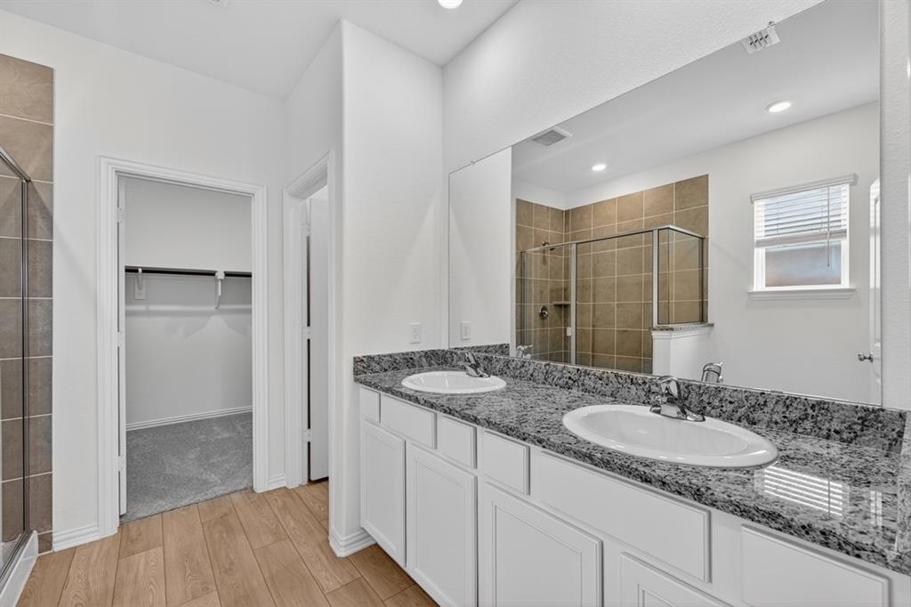 2337 Buffalo Bayou Way