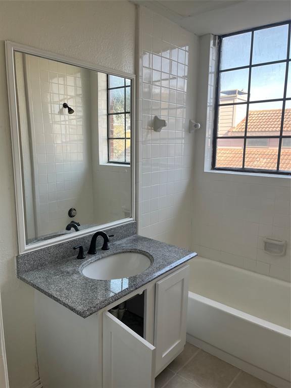 Gilbert Condos 3817 - Residential Lease