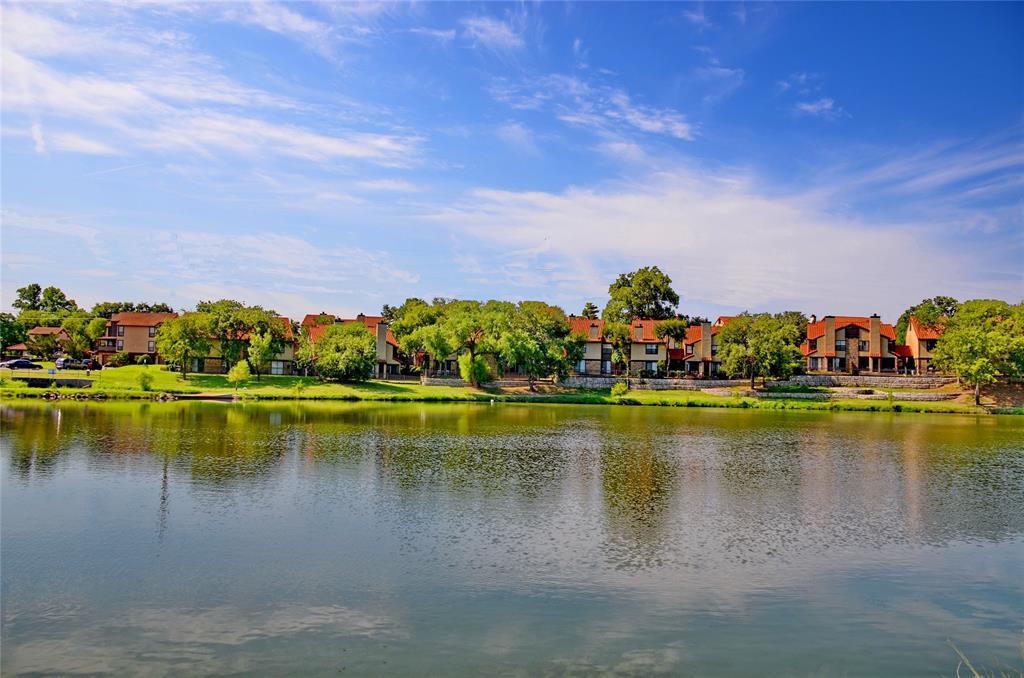 Lakehill Townhomes - Residential Lease