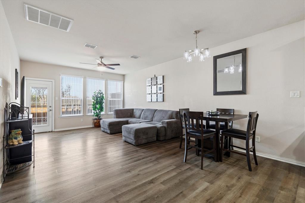 Quail Creek Twnhs Add - Residential