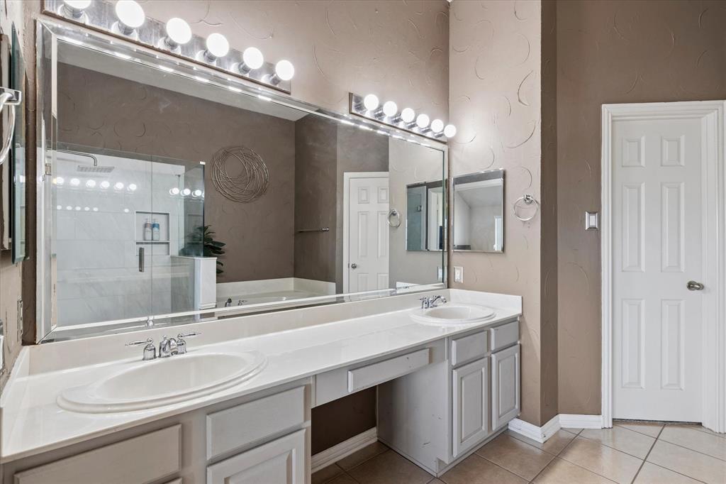 Quail Creek Twnhs Add - Residential