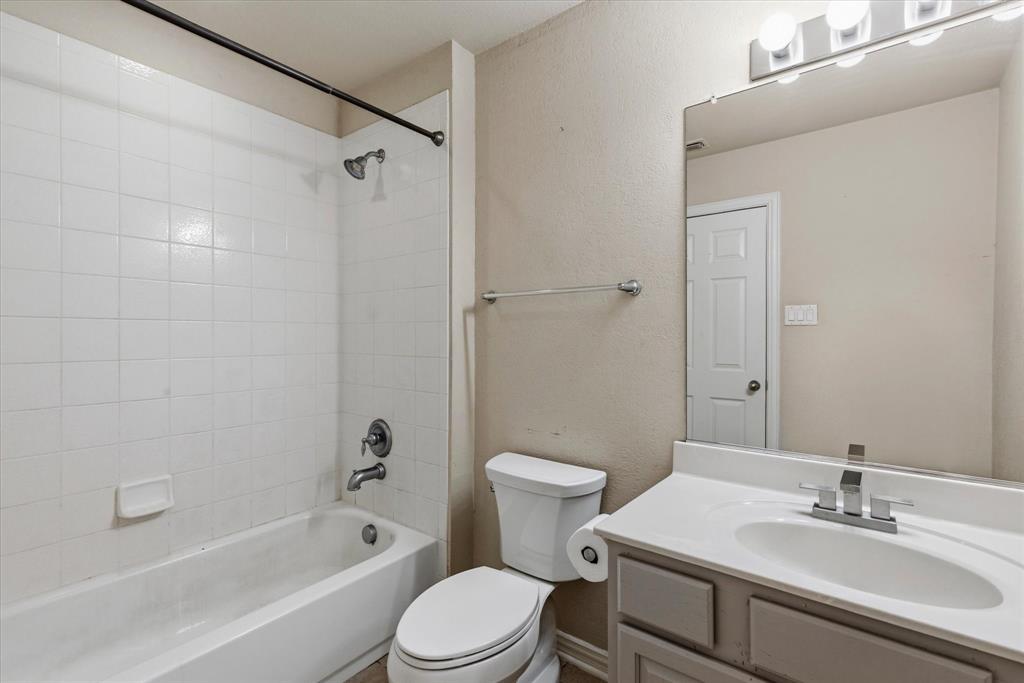 Quail Creek Twnhs Add - Residential