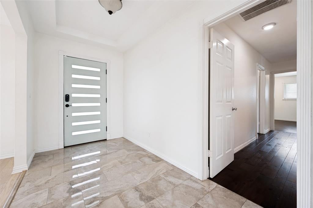 3206 Rotan Lane