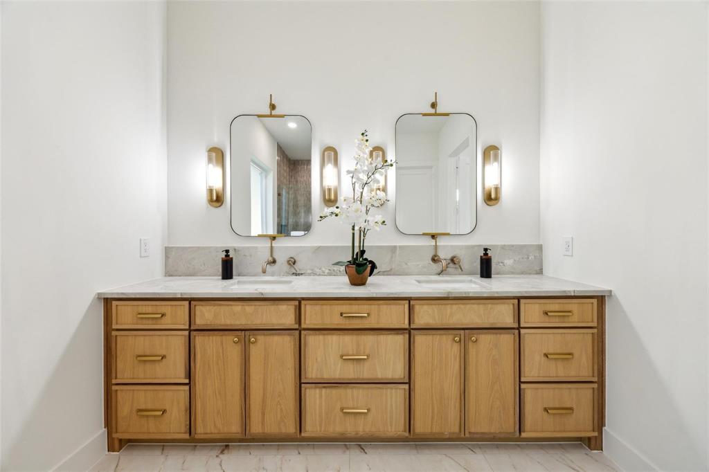 NORTHCREST - Residential