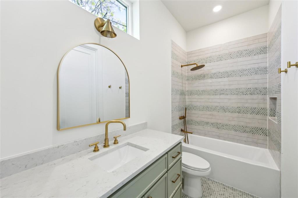 NORTHCREST - Residential