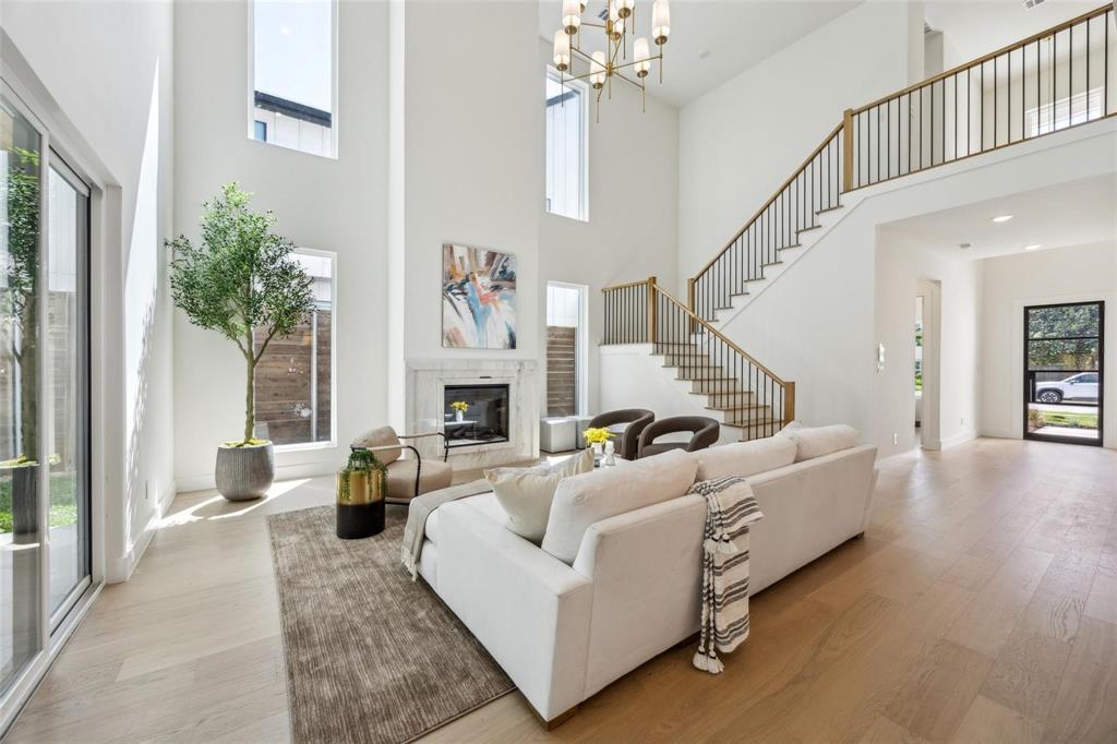 NORTHCREST - Residential