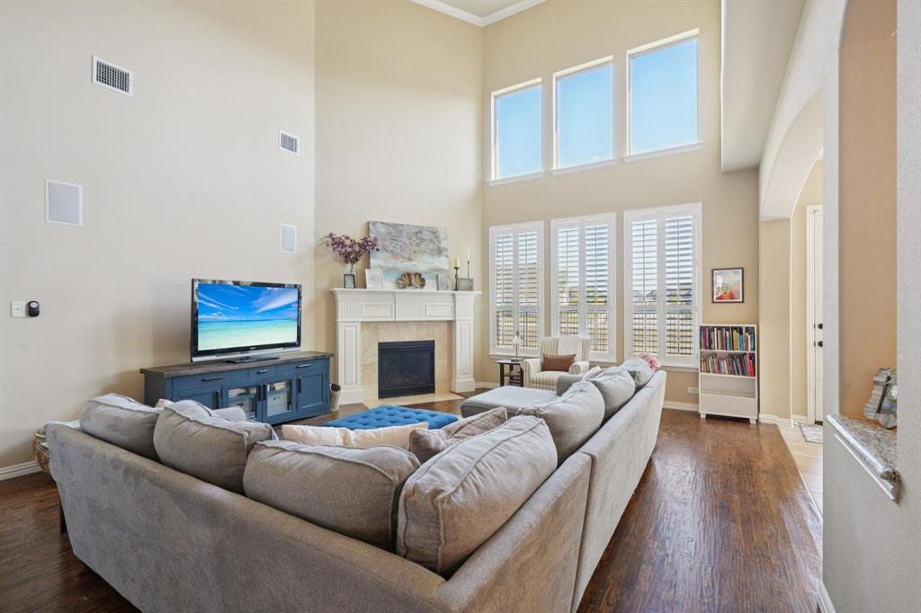 117 Crestbrook Drive