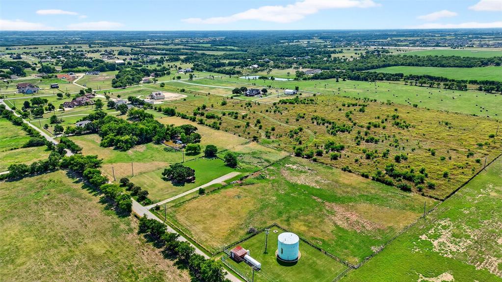 DUGGAN THOMAS - Land