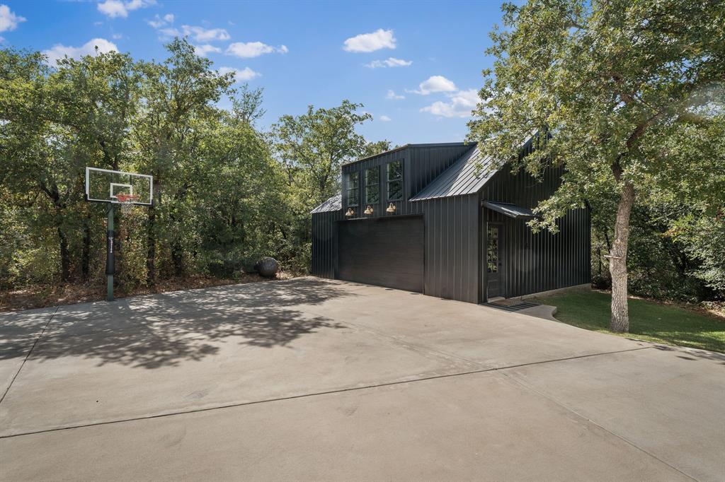 111 Fawn Trail Circle