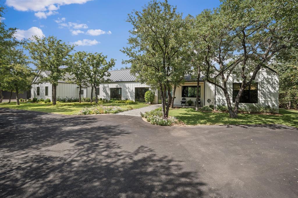 111 Fawn Trail Circle
