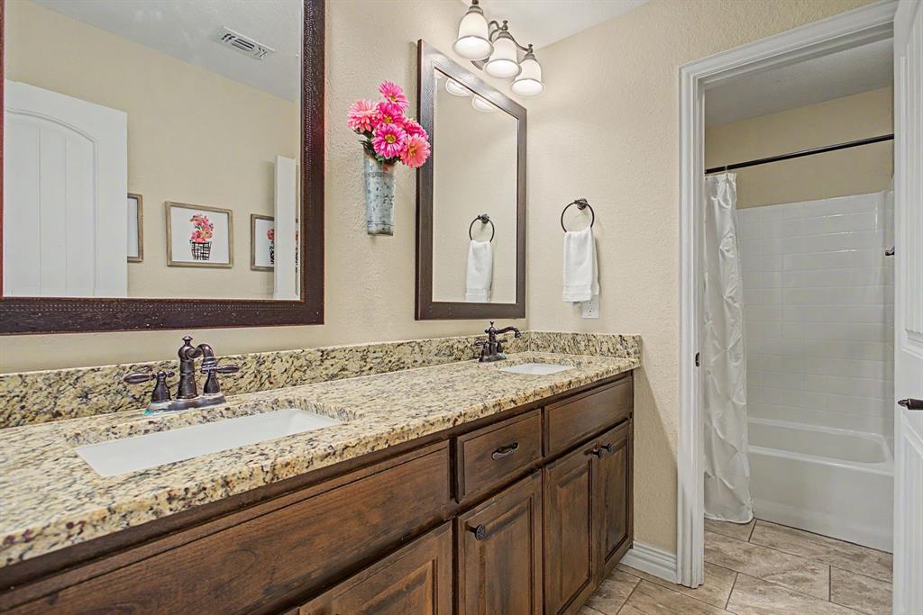 Saddle Ridge Ranch - Residential