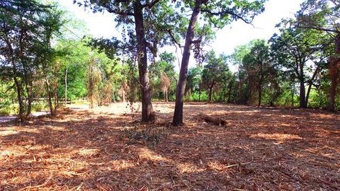 Photo of TBD Valentine, Denison, TX 75020 (MLS # 21216441)