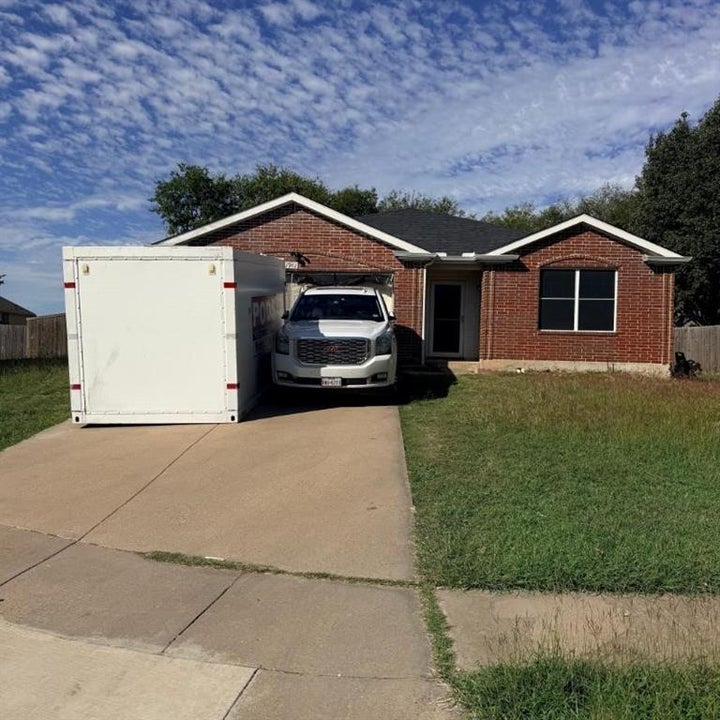 Photo 1 of 39 — 1901 Citadel Drive, Glenn Heights, TX 75154