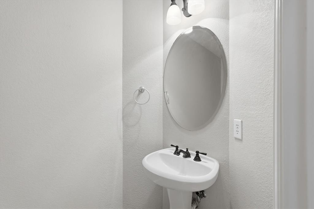 Enclave At Wooded Creek - Residential