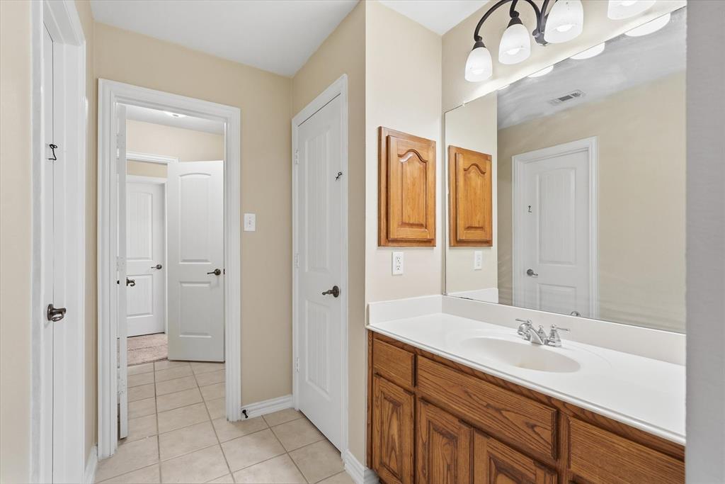 Enclave At Wooded Creek - Residential