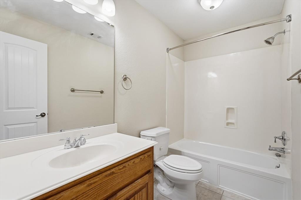 Enclave At Wooded Creek - Residential