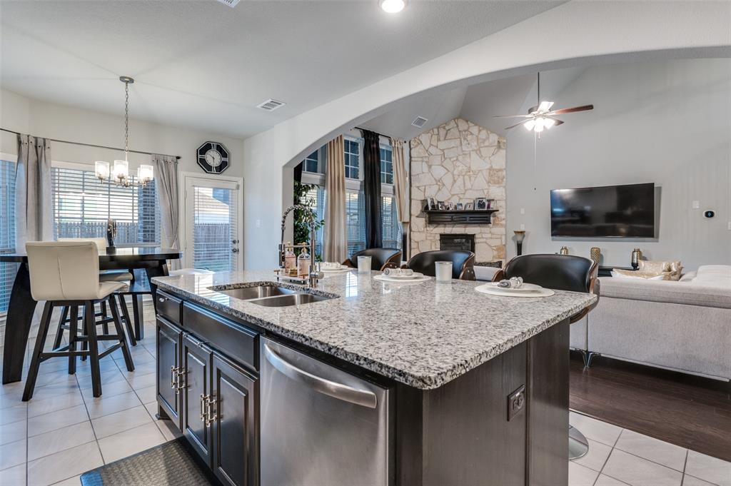 Primrose Xing Ph 7 - Residential