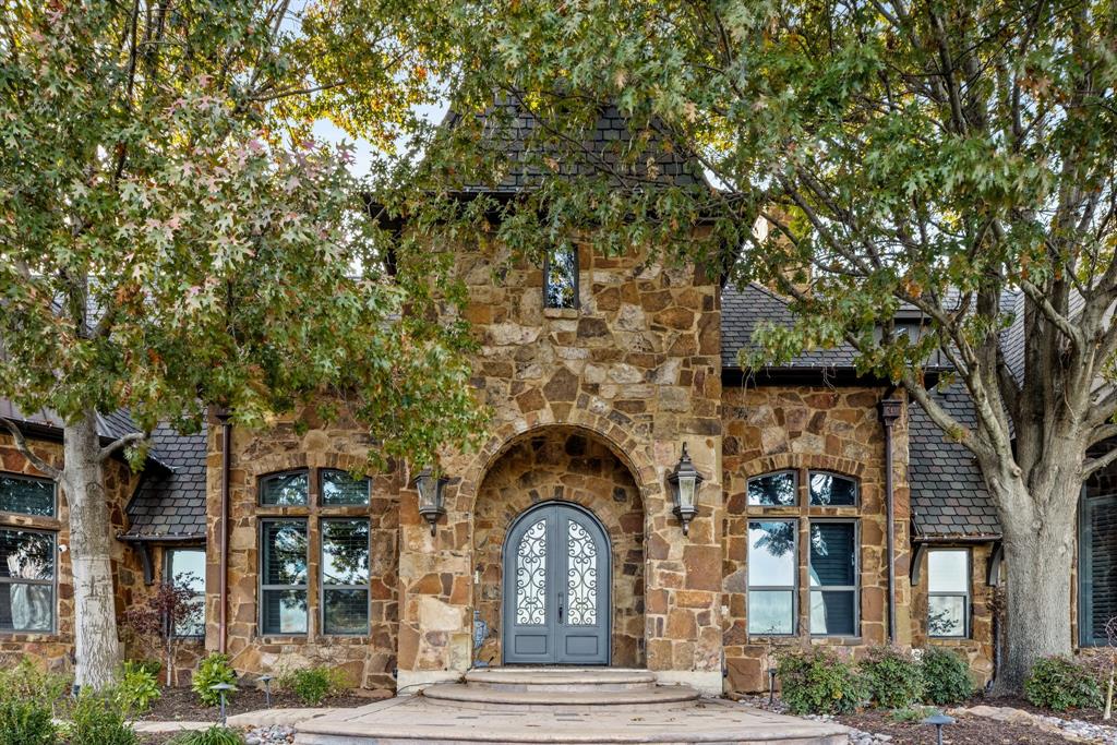 2656 Twelve Oaks Lane