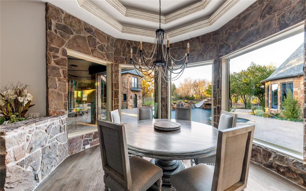 2656 Twelve Oaks Lane