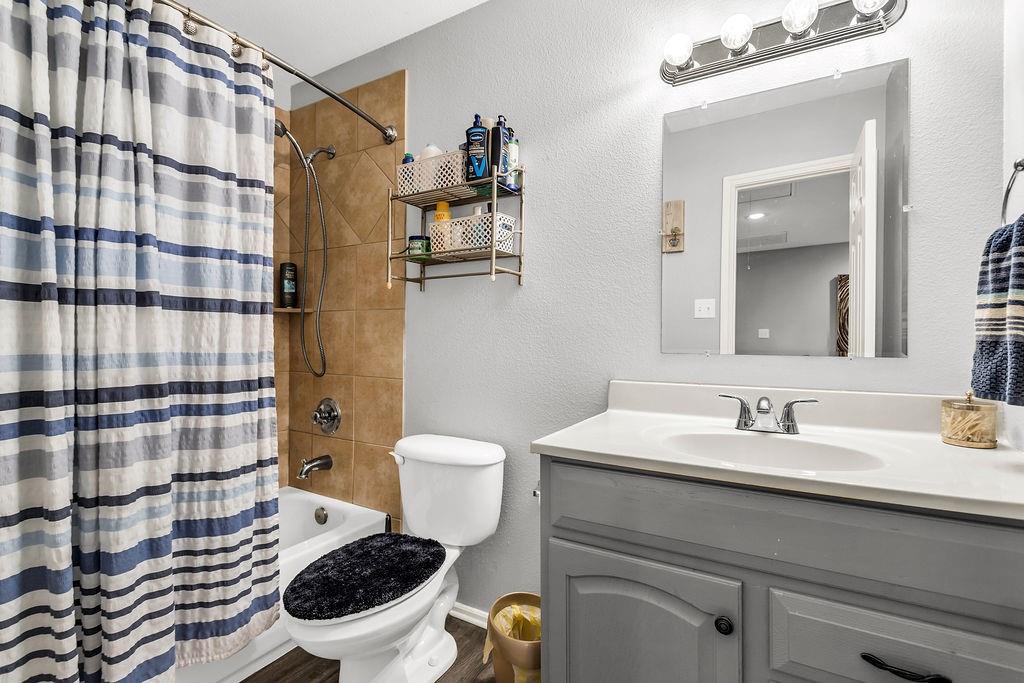 Kathy Lane Village Condo - Residential