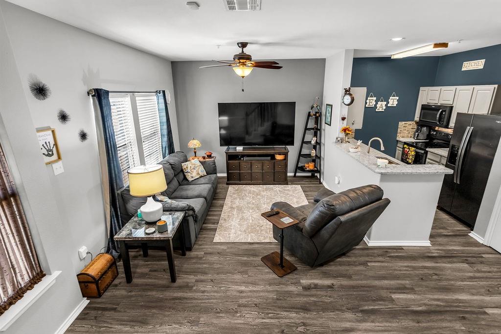 Kathy Lane Village Condo - Residential