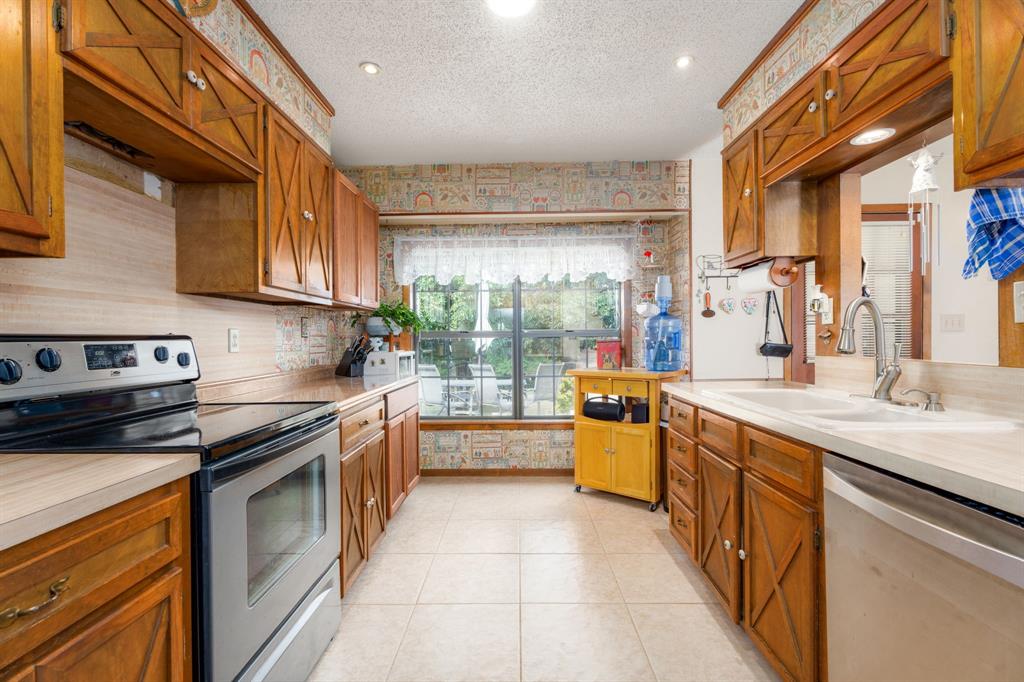 T Quevado - Residential