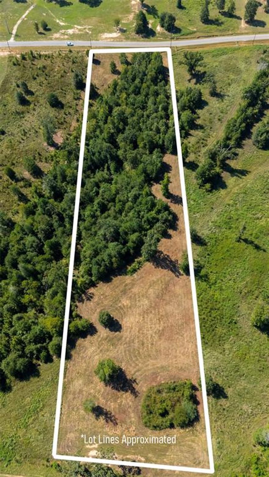 Discover the perfect canvas for your dream home on this beautiful 5-acre lot dotted with a variety of mature trees, providingnatural shade, privacy, and a picturesque setting for your future home. Located in Star Mountain Ranch, this property offersserene and private setting, and the ideal blend of natural beauty and convenience. Water and electric are at the street.Easy access to I-20, and minutes from Tyler or Longview.