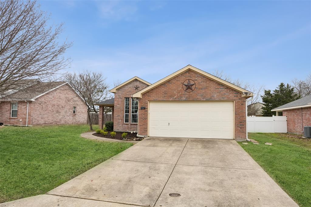 507 Oxford Loop