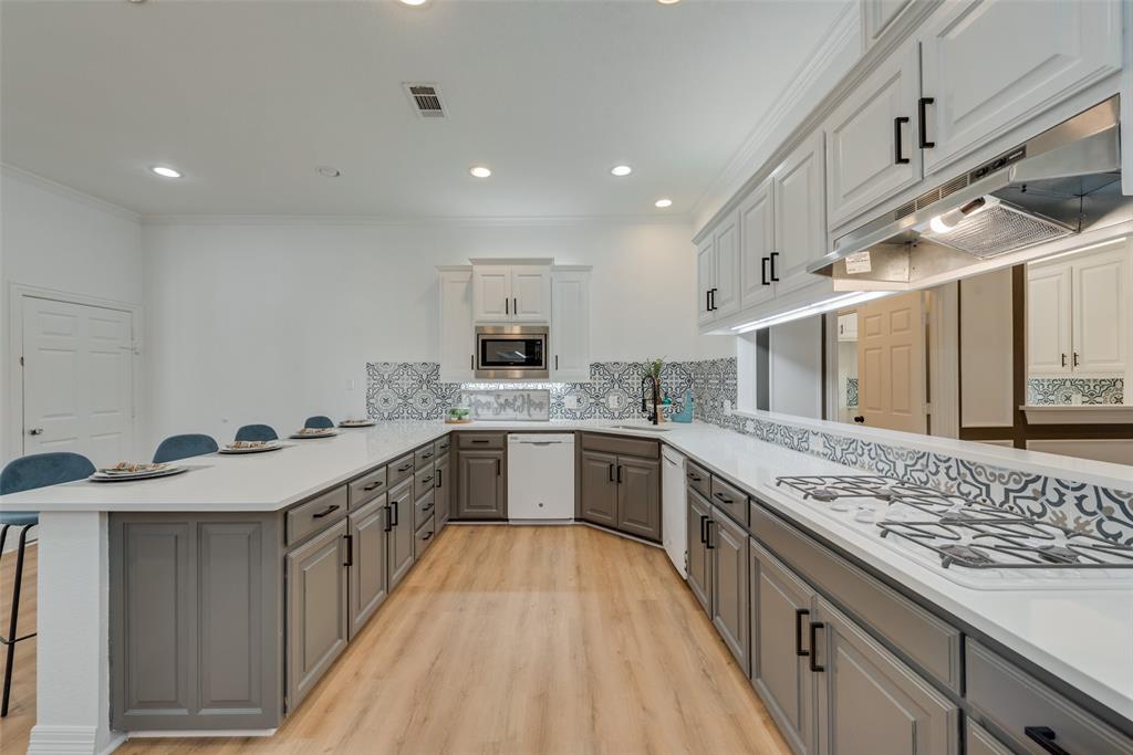 Mistletoe Court Add - Residential