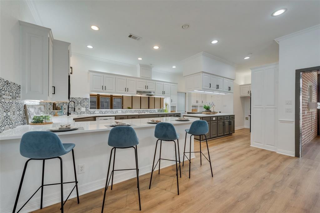 Mistletoe Court Add - Residential